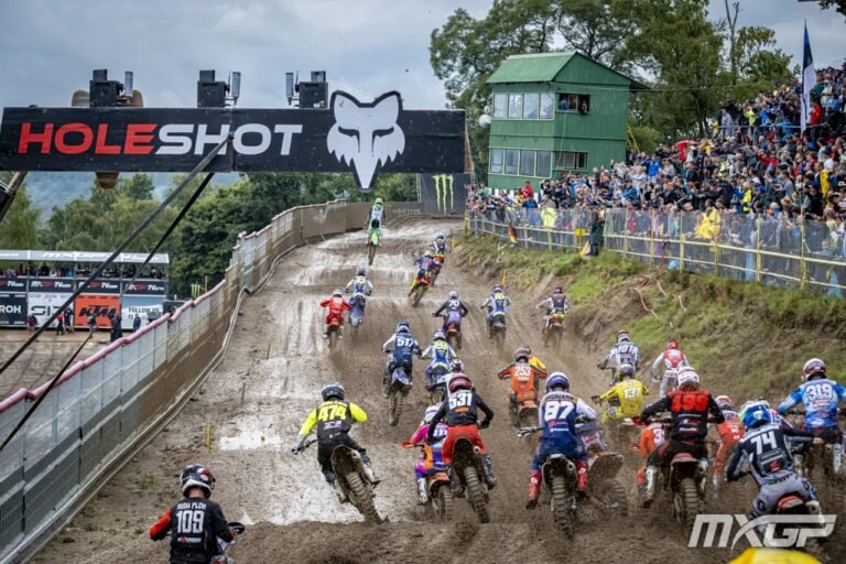 START-MOTOCROSS-GP-14-CZE-2025-2 (1)